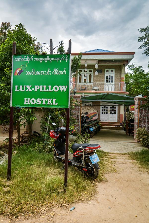 Lux Pillow Hostel Nyaung-U Extérieur photo